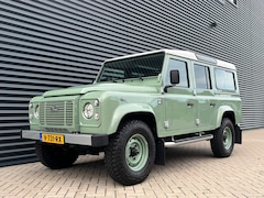 Land Rover Defender 110 - TD4 Heritage Limited Edition 7-Persoons