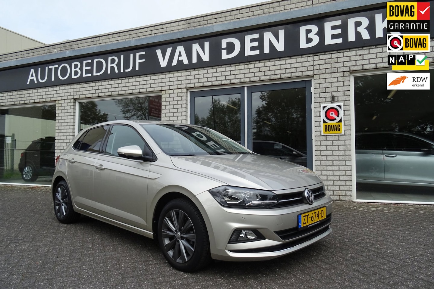 Volkswagen Polo - 1.0 TSI Highline 1.0 TSI Highline, DSG, Virtual - AutoWereld.nl