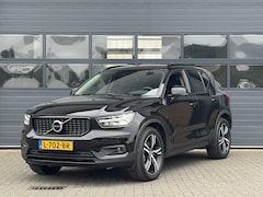 Volvo XC40 - 1.5 T4 RECHARGE R-DESIGN EXPRESSION (86% SOH) I TREKHAAK (1800KG) I P-CAMERA I NAVIGATIESY