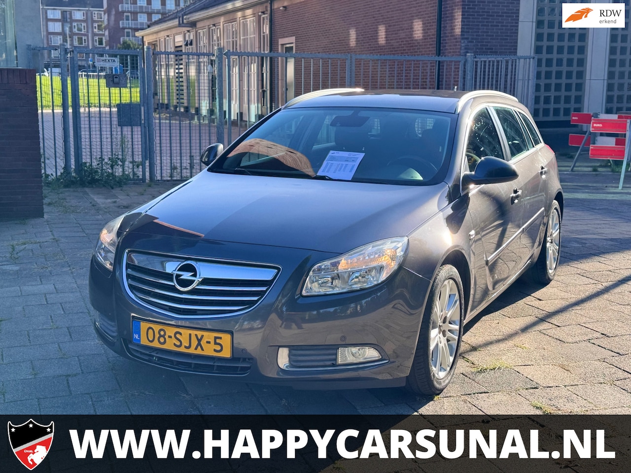Opel Insignia Sports Tourer - 1.4 Turbo EcoFLEX Business Edition 1.4 Turbo EcoFLEX Business Edition, AIRCO, NAVI, APK - AutoWereld.nl