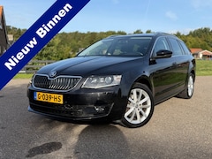 Skoda Octavia Combi - 1.8 TSI Greentech Laurin en Klement / Perfect onderhouden / Automaat / Panorama dak / Stoe