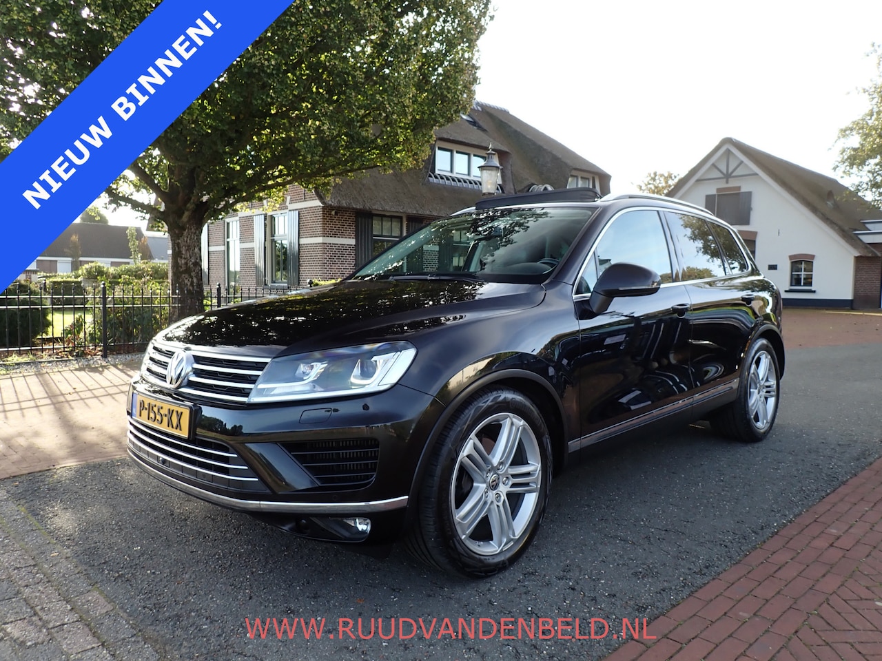 Volkswagen Touareg - 3.0 TDI R-line / ACC / LUCHTVERING / 360* CAMERA / PANO / TREKHAAK / MEMORY - AutoWereld.nl