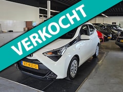 Toyota Aygo - 1.0 VVT-i x-play/AIRCO/CAMERA/HISTORIE/N.A.P/
