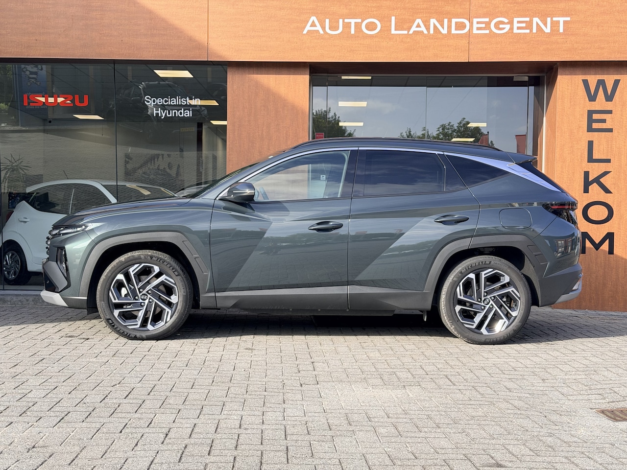 Hyundai Tucson - 1.6 T-GDI PHEV Premium Sky 4WD 1.6 T-GDI PHEV Premium Sky 4WD - AutoWereld.nl