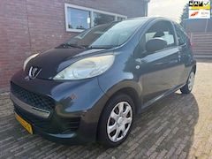 Peugeot 107 - 1.0-12V XR inruilkoopje