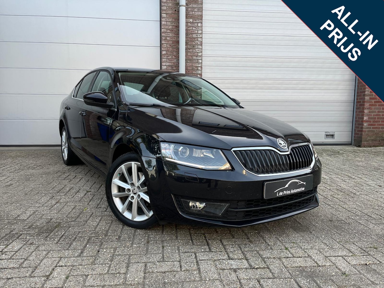 Skoda Octavia - 1.4 TSI Greentech Elegance Businessline Dealer oh/Nap/Dsg/Trekhaak/Garantie - AutoWereld.nl