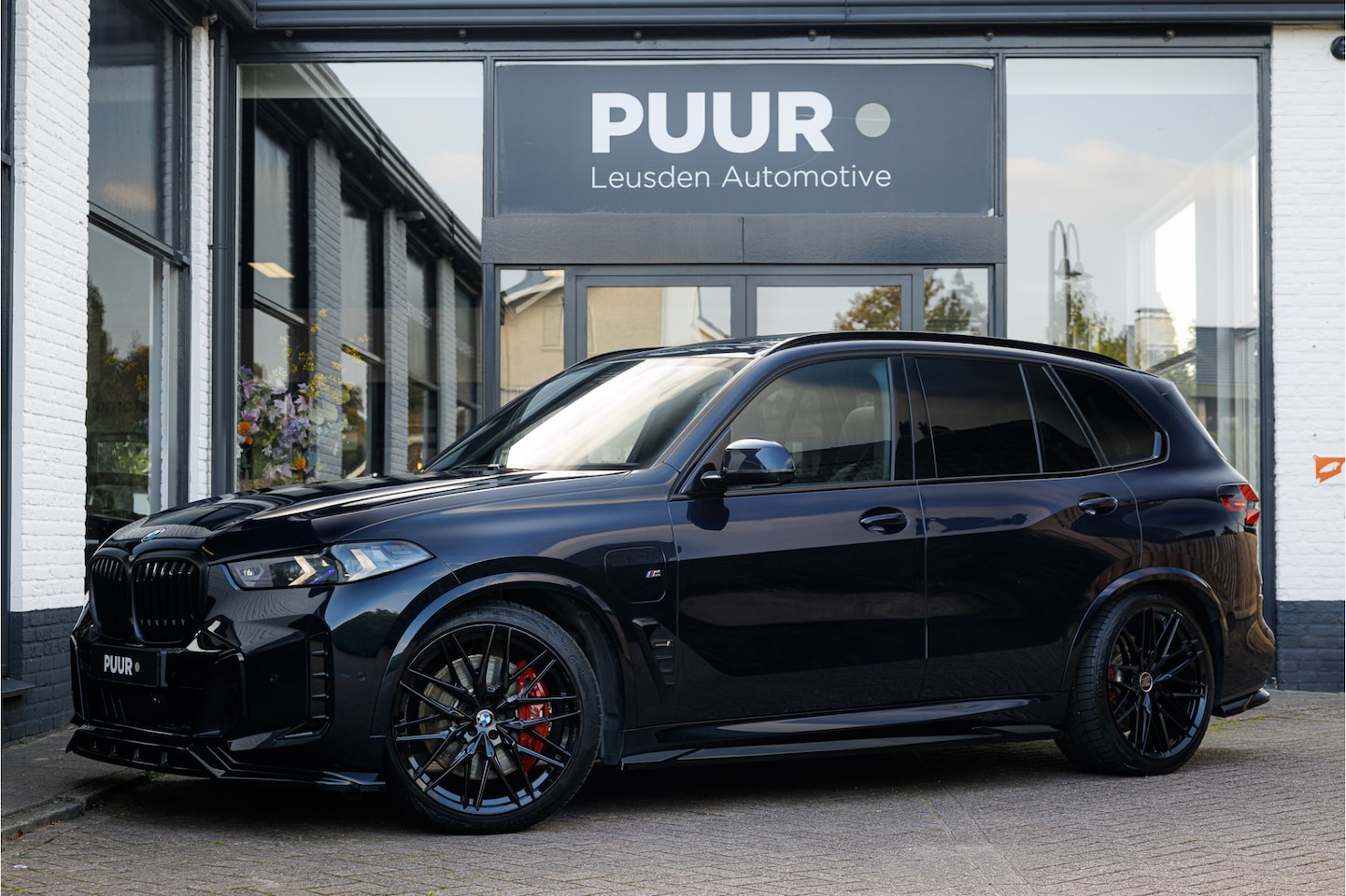 BMW X5 - xDrive50e M-Competition Pano - Harman Kardon - Trekhaak - AutoWereld.nl