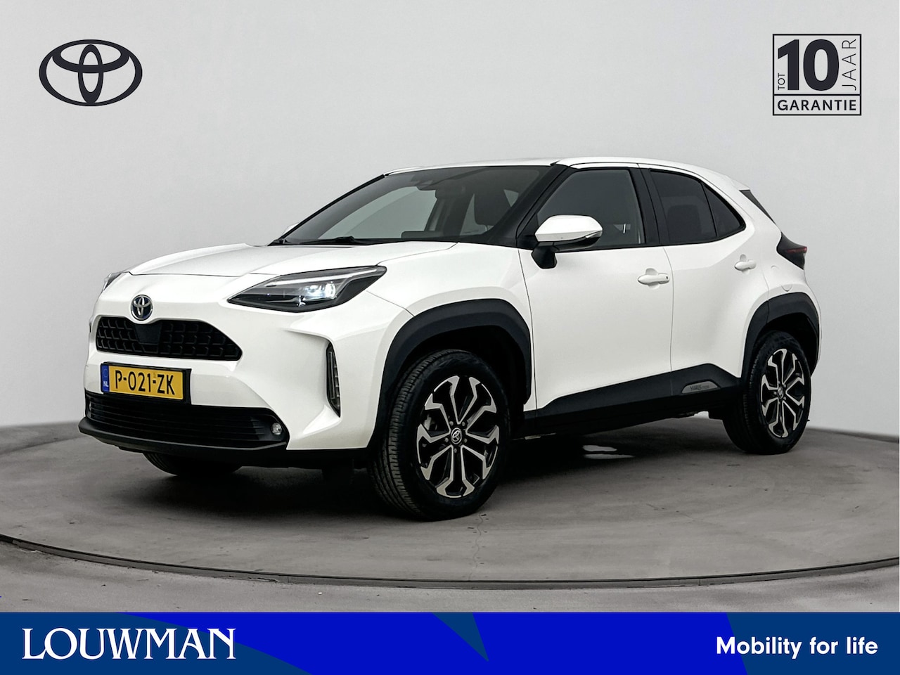 Toyota Yaris Cross - 1.5 Hybrid First Edition | Dealer onderhouden | Navigatie | Apple CarPlay/Android Auto | C - AutoWereld.nl