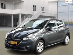 Peugeot 208 - 1.2 VTi Access PSENSOR NAVI CRUISE 2 X SLEUTELS