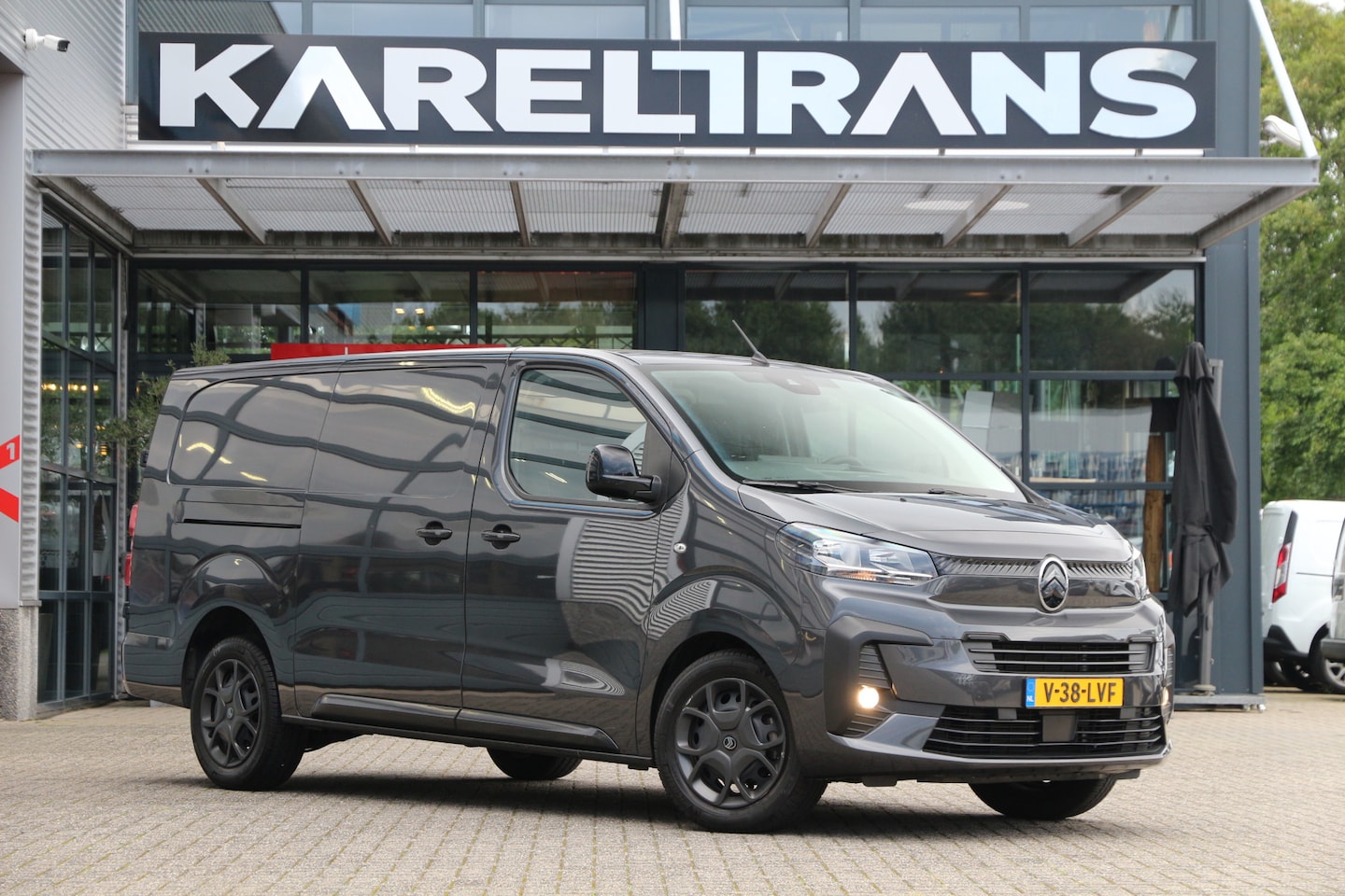 Citroën Jumpy - 2.0 BlueHDI 180 | Aut. | 2x Schuifdeur | Cruise | Camera | Airco.. - AutoWereld.nl