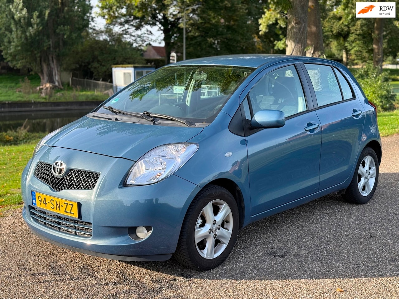 Toyota Yaris - 1.3 VVTi Luna|Airco|5-Deurs|Nieuwe apk - AutoWereld.nl