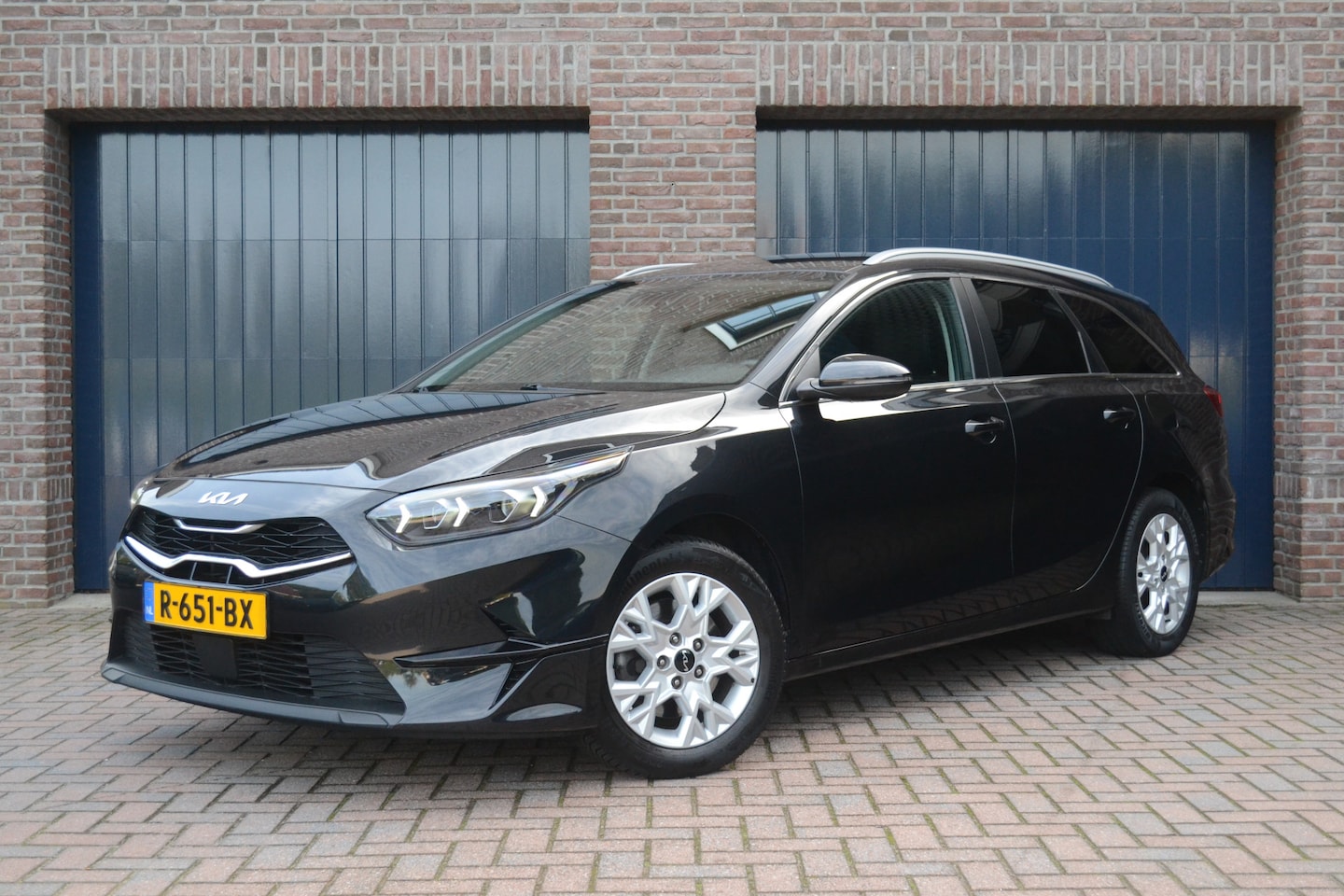 Kia Cee'd Sportswagon - Ceed 1.0 T-GDi DynamicPlusLine | Keyless | Camera | Stoel/stuurverwarming | Carplay/Androi - AutoWereld.nl