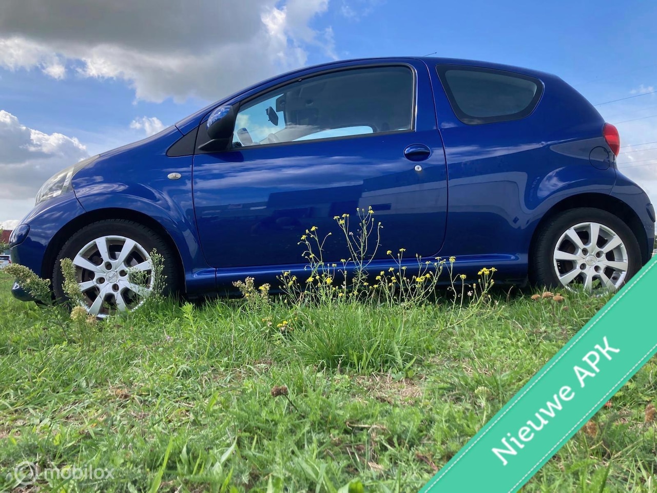 Toyota Aygo - 1.0-12V 3-DEURS AIRCO APK tot 24/09/2027 - AutoWereld.nl