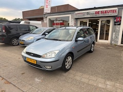 Ford Focus Wagon - 1.6-16V Futura