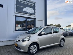 Toyota Aygo - 1.0-12V airco leer apk 9-2027