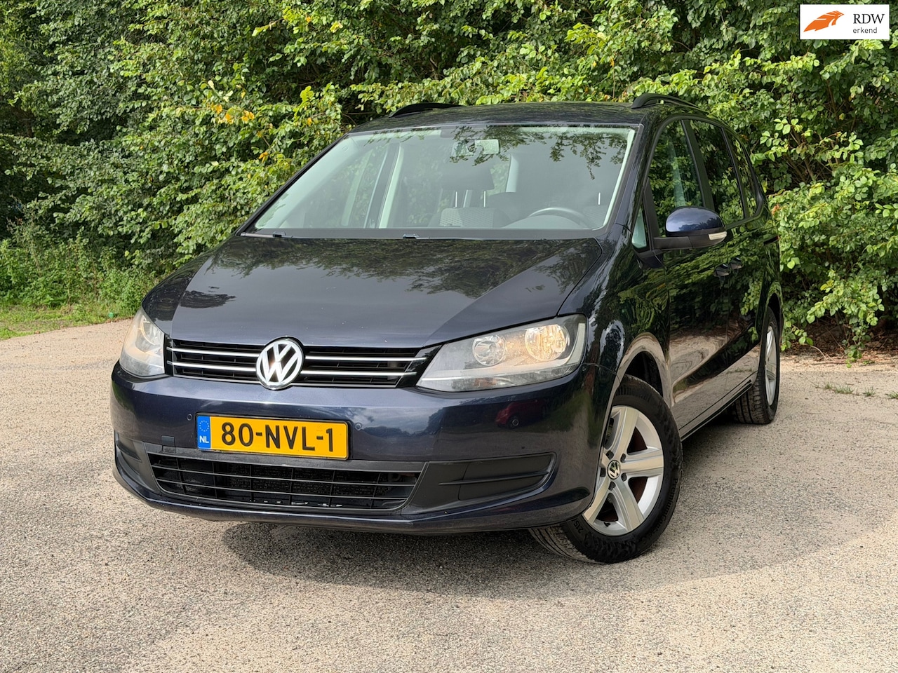 Volkswagen Sharan - 1.4 TSI Trendline | 7 Persoons + Cruise + Navi Nu € 5.500,- !!! - AutoWereld.nl