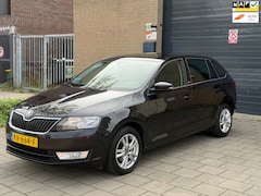Skoda Rapid Spaceback - 1.2 TSI Greentech JOY Clima Cruise Control Pano stoelverwarming Alcantara trekhaak