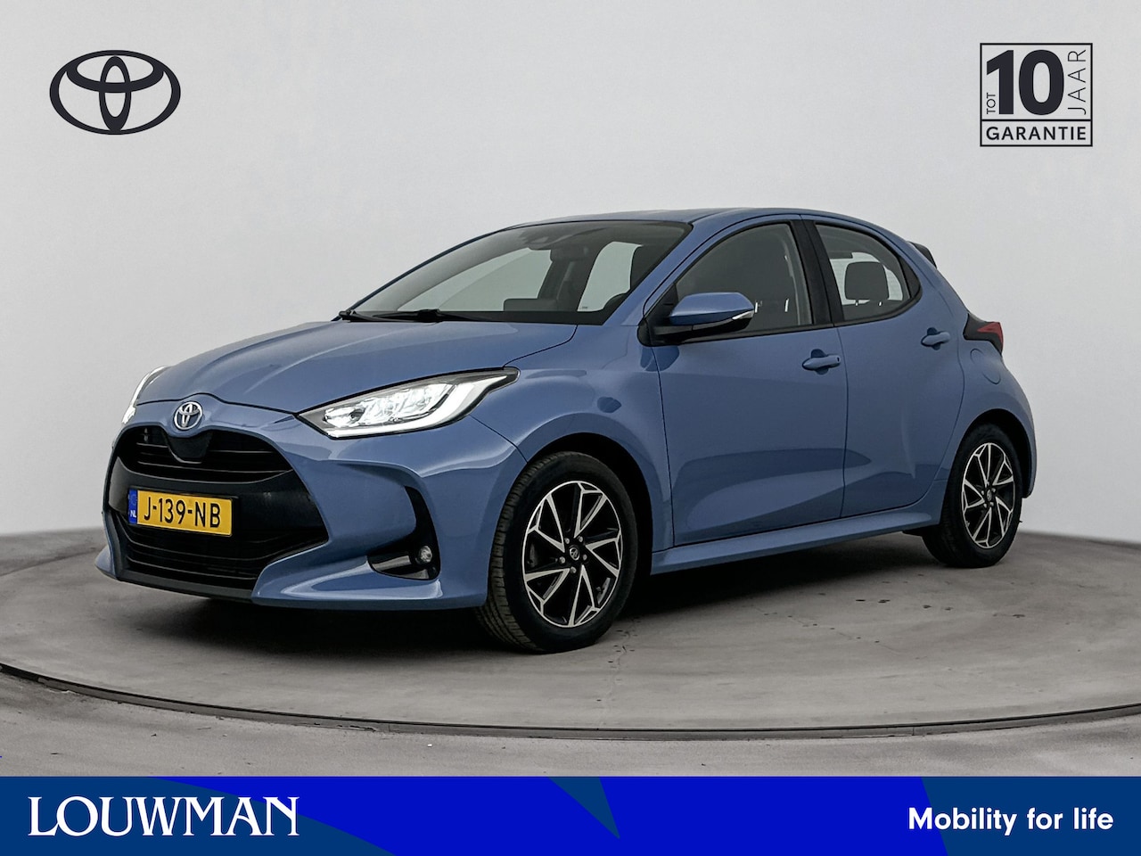 Toyota Yaris - 1.5 VVT-i First Edition | Dealer onderhouden | Trekhaak afneembaar | Navigatie | Apple Car - AutoWereld.nl