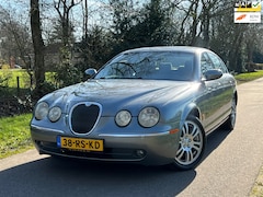Jaguar S-type - 2.7D V6 iDition | Automaat + Airco Nu € 2.450,