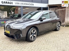 BMW iX - XDrive40 Business Edition Plus 77 kWh