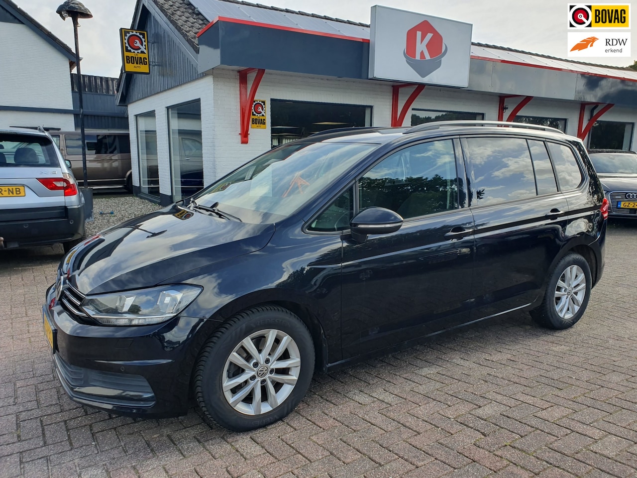 Volkswagen Touran - 1.4 TSI Highline 7p. DSG/CARPLAY/PDC BJ 2015 - AutoWereld.nl