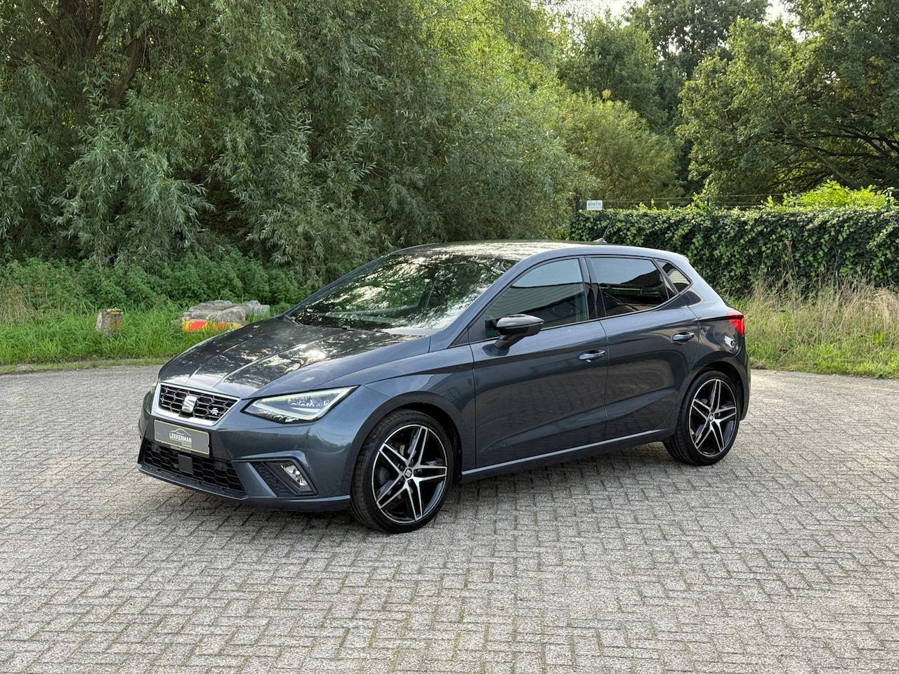 SEAT Ibiza - 1.0 TSI FR 116PK I 6BAK I CARPLAY I CAMERA I LED I PDC I CRUISE I NWE APK - AutoWereld.nl
