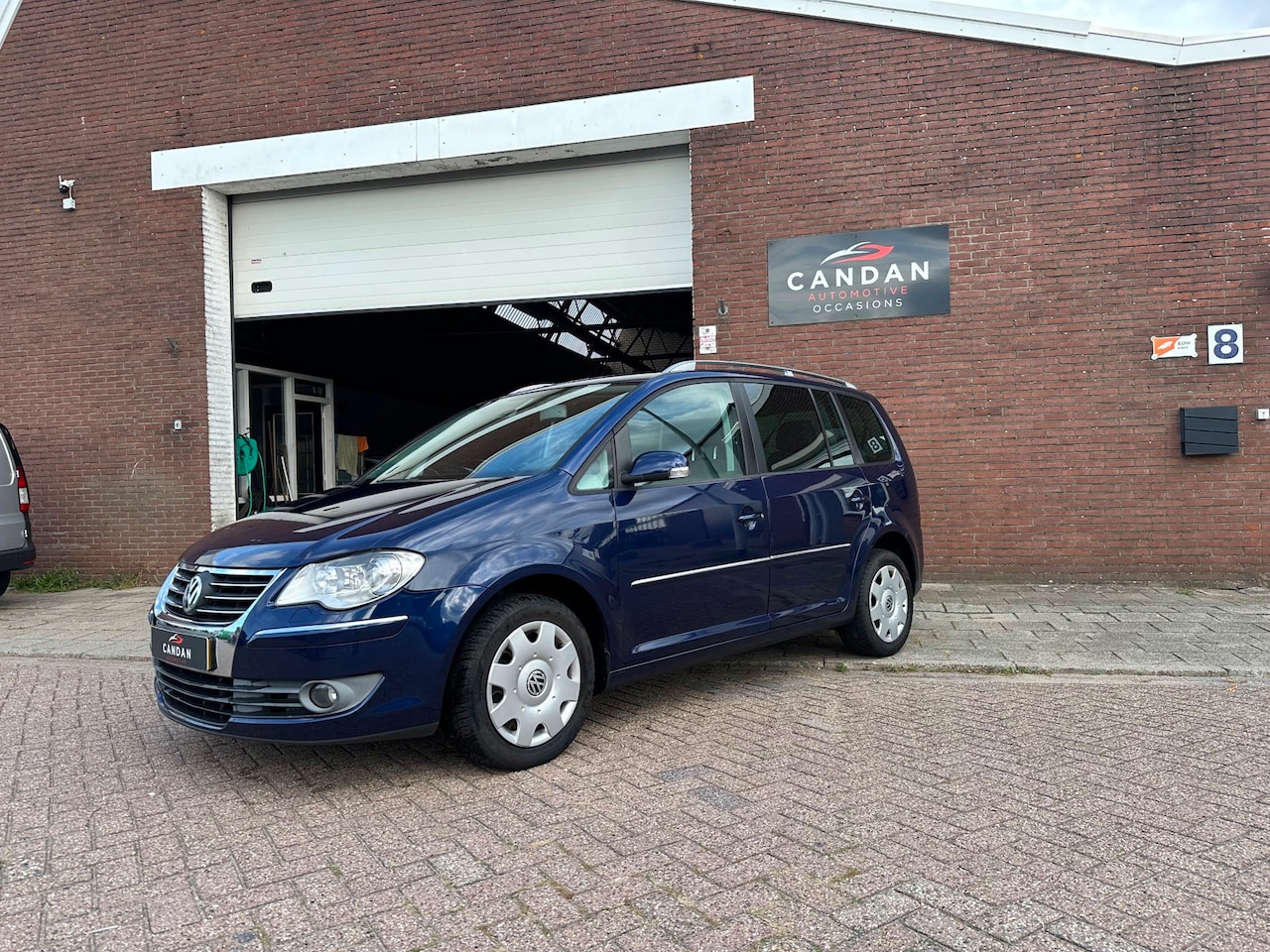 Volkswagen Touran - 1.4 TSI Trendline Business | 7 Persoons | Airco | Stoelverwarming | Cruisecontrol - AutoWereld.nl