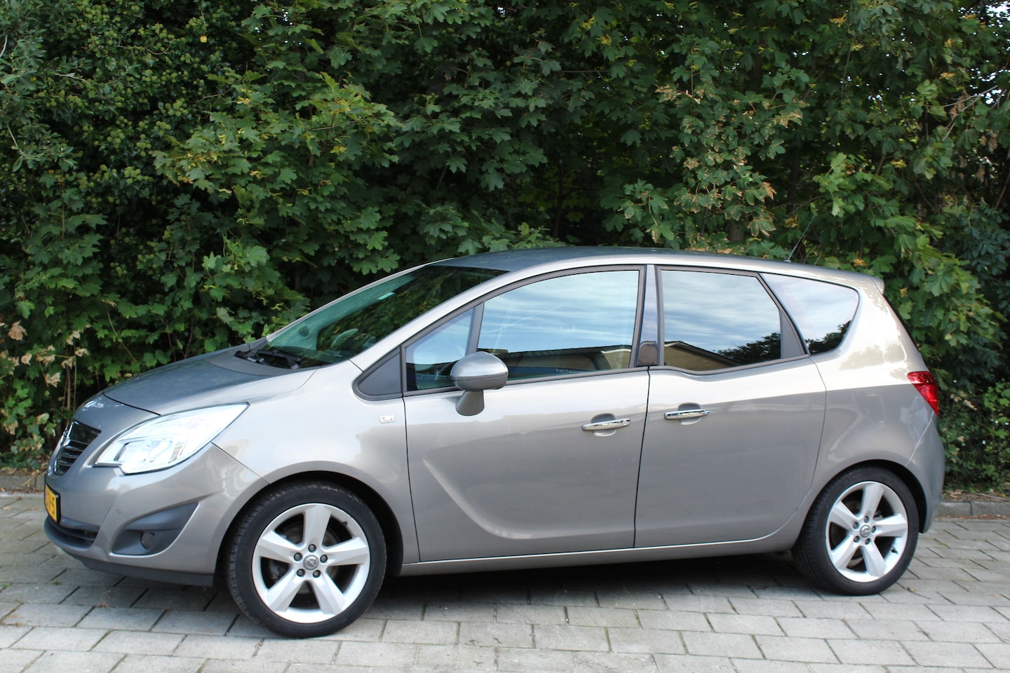 Opel Meriva - 1.4 Turbo Cosmo Eerste eigenaar cruise/climate control enz!! - AutoWereld.nl