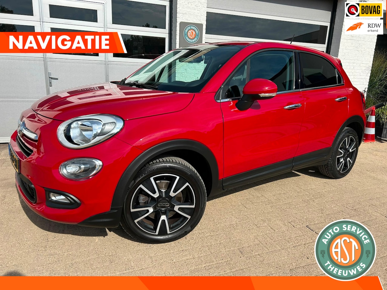 Fiat 500 X - 1.6 MultiJet LOUNGE NAVI|HALFLEER|CRUISE|CLIMATE - AutoWereld.nl