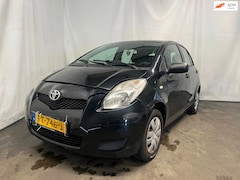 Toyota Yaris - 1.0 VVTi Acces - Front Schade