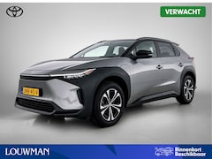 Toyota bZ4X - Dynamic 71 kWh | BTW voertuig | Panoramadak | Stoel+stuurverwarming | 360 Camera | Elektri