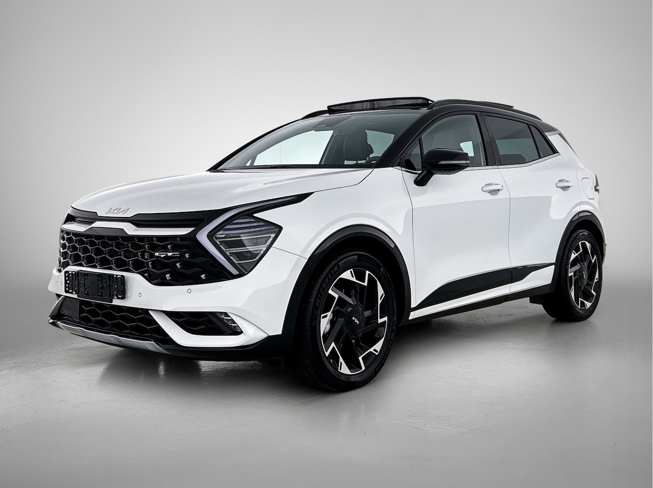 Kia Sportage - 1.6 T-GDi Plug-in Hybrid AWD GT-PlusLine 1.6 T-GDi Plug-in Hybrid AWD GT-PlusLine - AutoWereld.nl