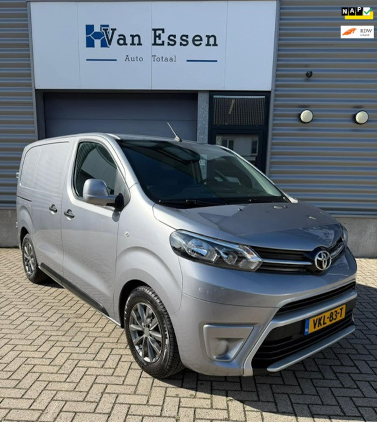 Toyota ProAce Compact - 1.5 D-4D Navigator 1.5 D-4D Navigator - AutoWereld.nl
