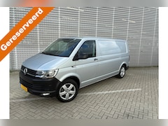 Volkswagen Transporter - 2.0 TDI 102PK L2H1 Comfortline navi / 17" lm-velgen / trekhaak / pdc achter / dichte deure