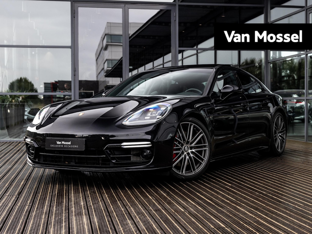 Porsche Panamera - 2.9 4 E-Hybrid | SPORTDESIGN | SPORTUITLAATSYSTEEM | PANORAMA/SCHUIF-KANTELDAK | BOSE | SO - AutoWereld.nl