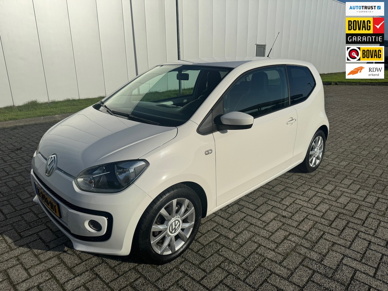 Volkswagen Up! - 1.0 take up! BlueMotion 1.0 take up! BlueMotion , Airco, Cruise control , Centr. vergrendeling, Elec. ramen - AutoWereld.nl