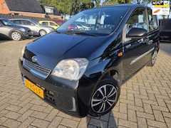 Daihatsu Cuore - 1.0-12V Tokyo 2005. Stuurbekrachtiging. APK 09-2027