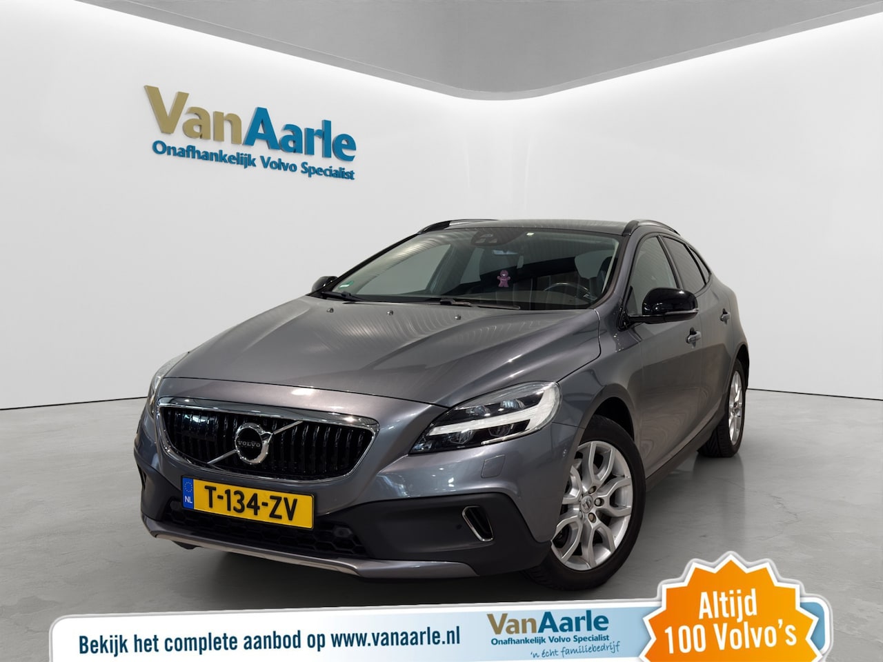 Volvo V40 Cross Country - D3 Aut. ACC Leder Trekhaak Parkeercamera Stoelverwarming 150pk - AutoWereld.nl