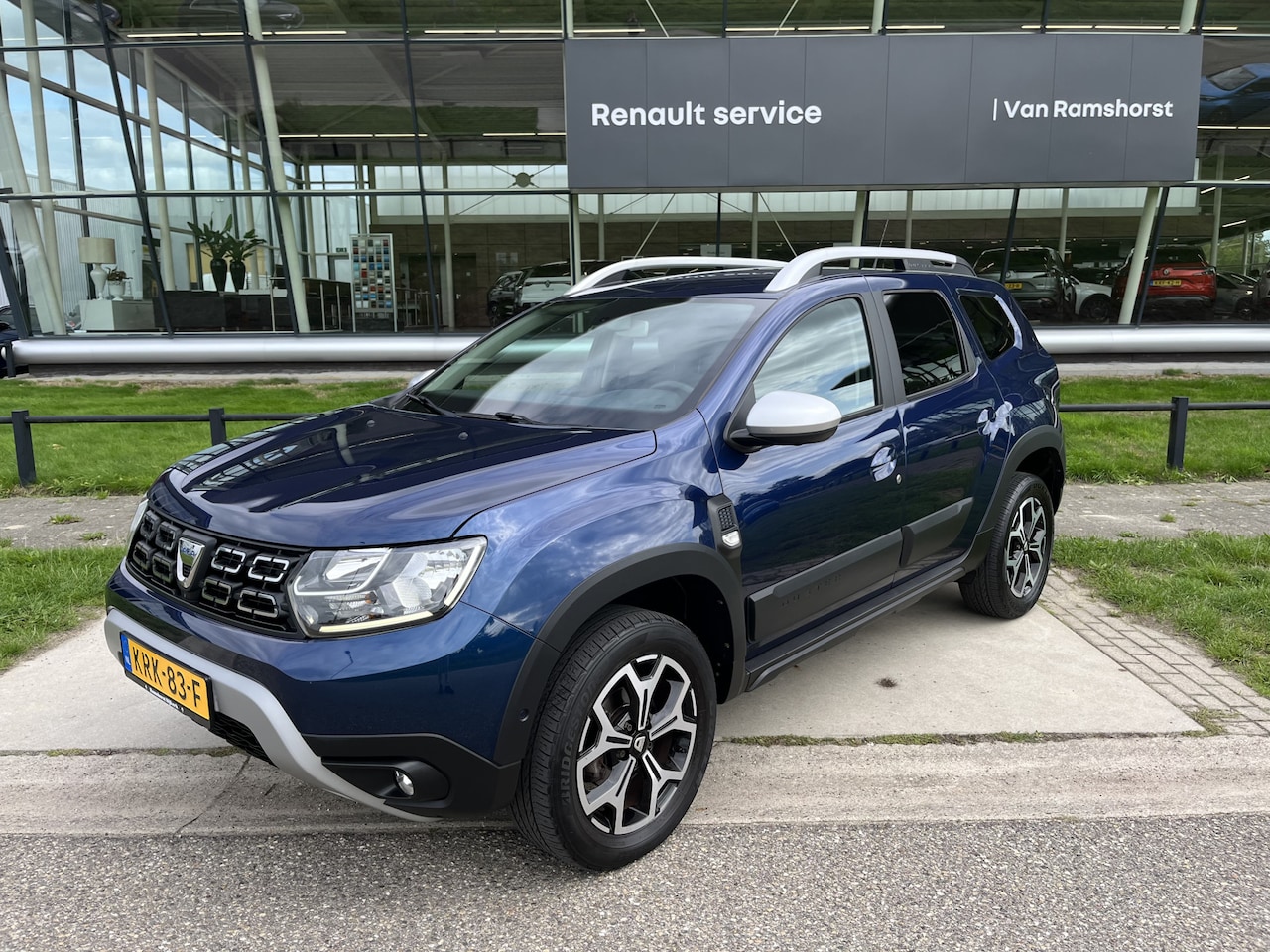 Dacia Duster - TCe Prestige / 360 Camera / Climate / Dode hoek / Navigatie / LMV / - AutoWereld.nl