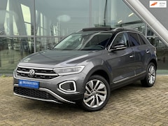 Volkswagen T-Roc - 1.5 TSI 150pk Automaat / Panoramadak / Leder / IQ Light / Camera