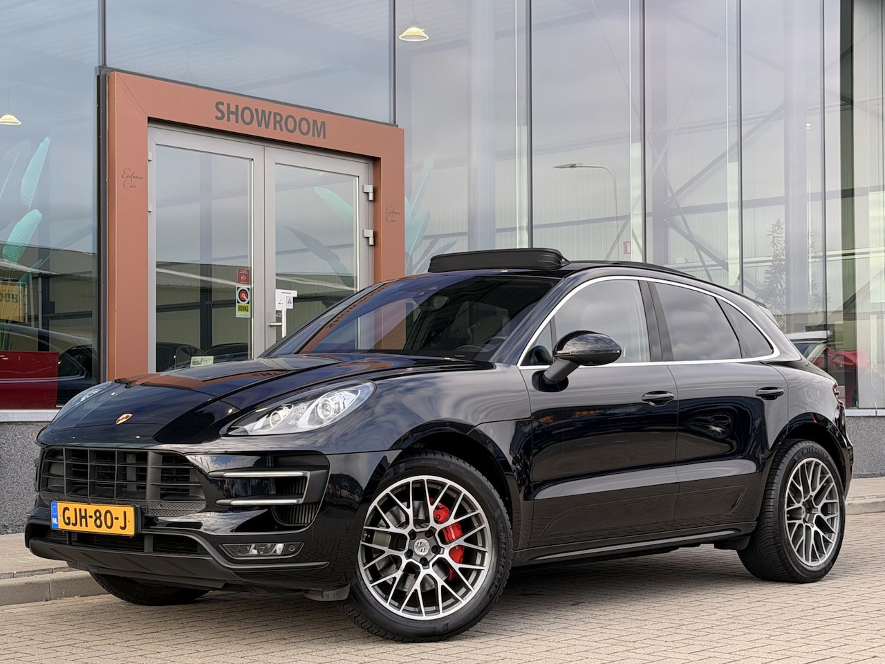 Porsche Macan - 3.6 Turbo | Pano | Bose | Memory | Cruise | Luchtvering | Stoelverwarming/ -koeling | Elek - AutoWereld.nl
