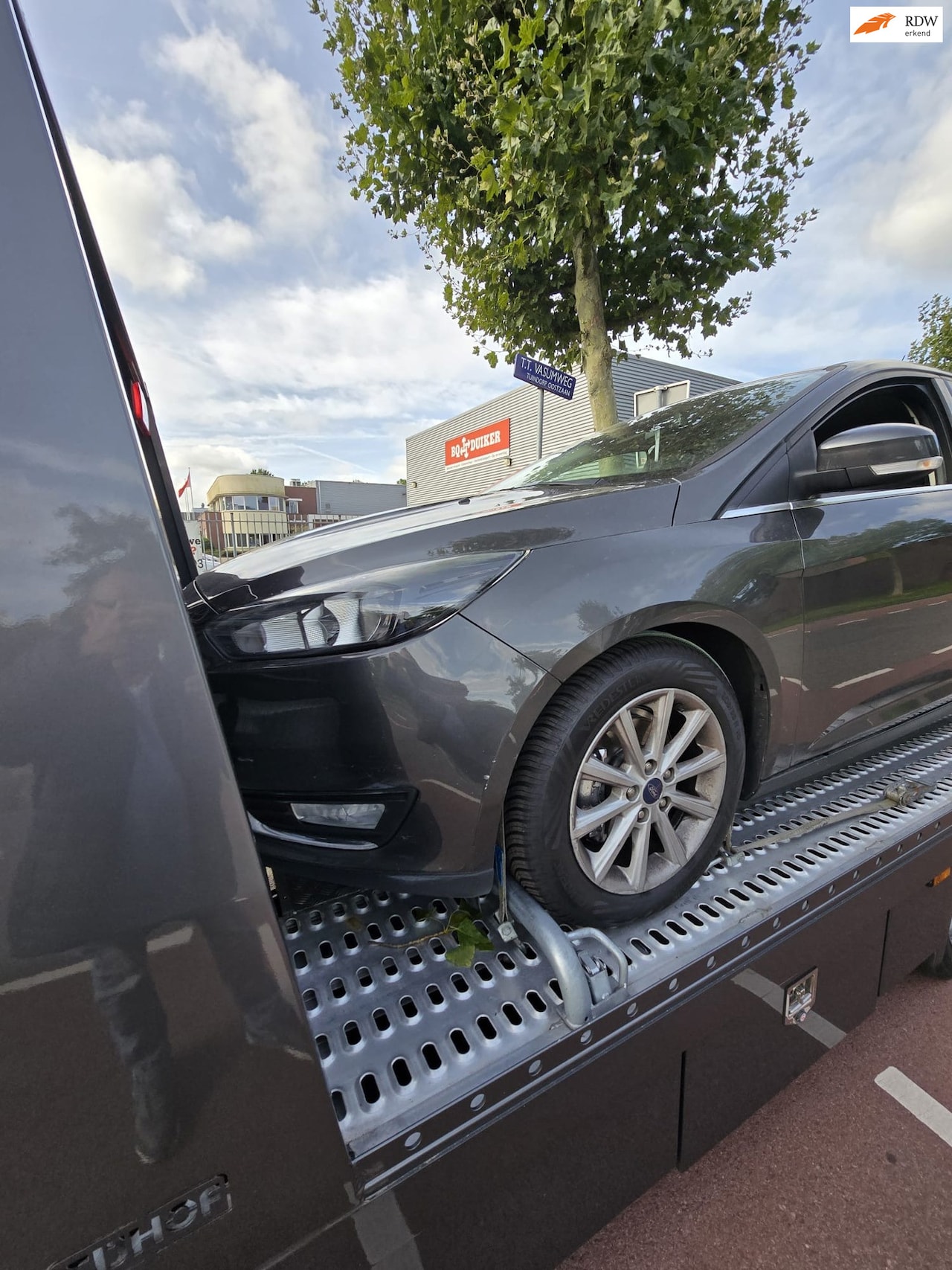 Ford Focus - 1.0 Titanium Let op Leest Text Motor Defect Start Niet - AutoWereld.nl