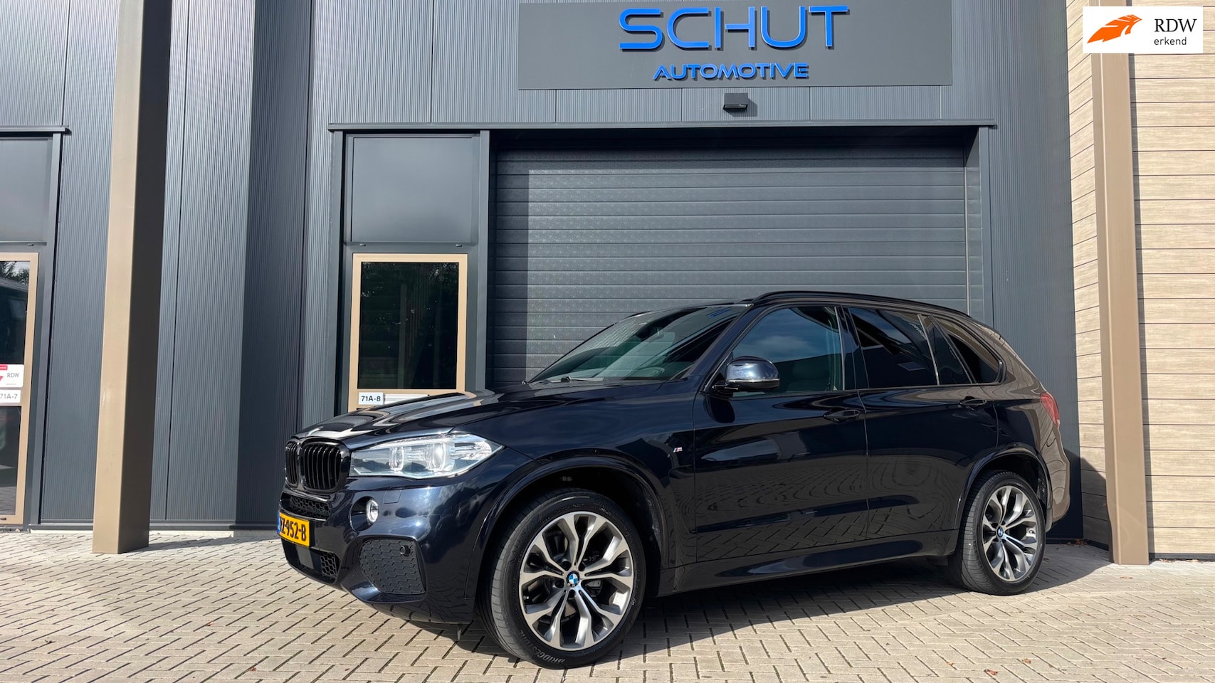 BMW X5 - XDrive30d High Executive 7P M-SPORT | PANO | MOTOR 90DKM | XENON | HUD | LED | MEMORY | LE - AutoWereld.nl