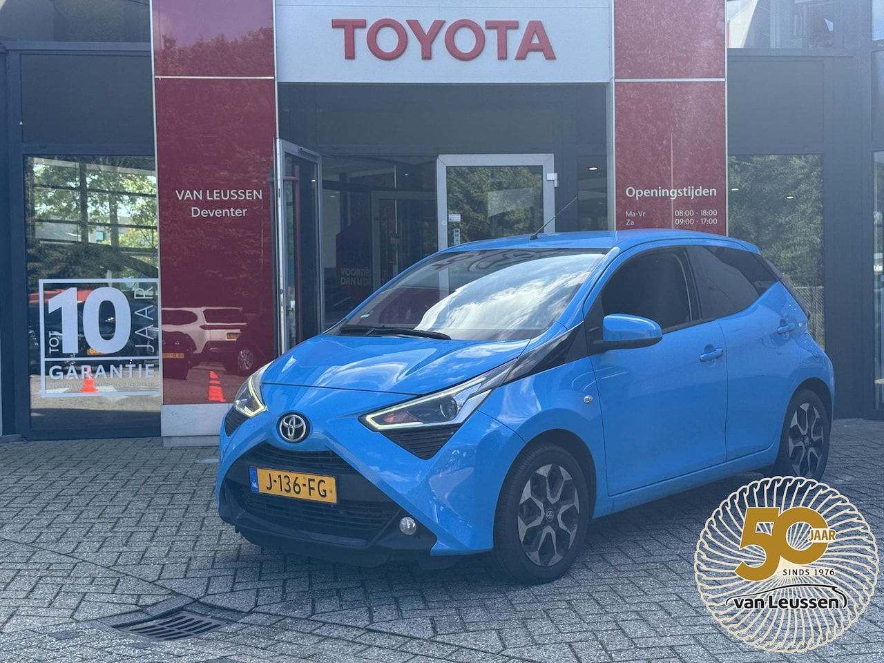 Toyota Aygo - JOY 5-DEURS AUTOMAAT LICHTMETALEN VELGEN CAMERA - AutoWereld.nl