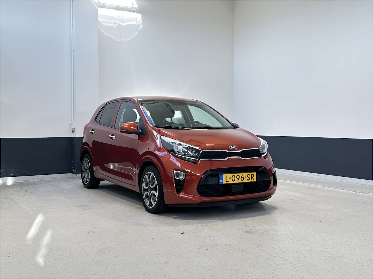 Kia Picanto - 1.0 DPi DynamicPlusLine | Apple Carplay/Android auto | Climate control | Camera | NL | 1 E - AutoWereld.nl