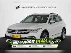 Volkswagen Tiguan - 1.4 TSI eHybrid R-Line Business+ Panoramadak Trekhaak Winter Pakket
