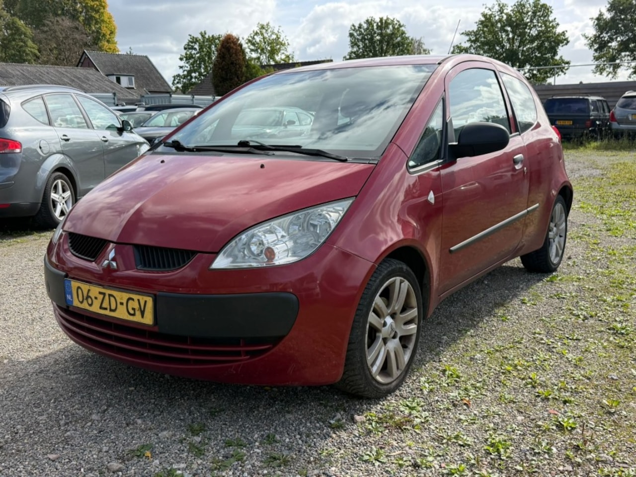 Mitsubishi Colt - MEENEEMPRIJS!! 1.3 95pk Incharge 3-drs Airco/Cruise/APK 01-2027 - AutoWereld.nl