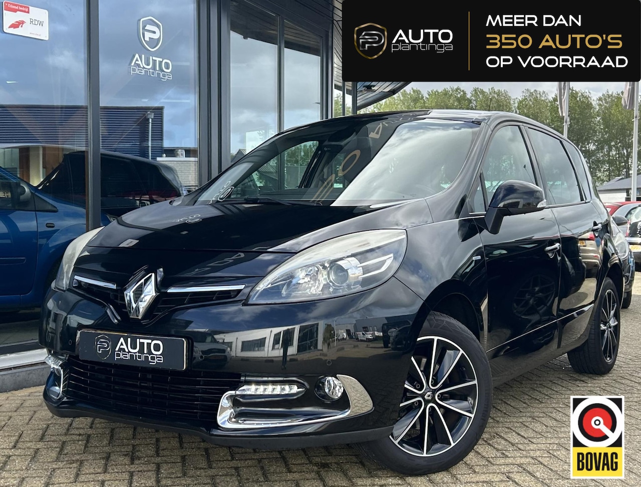 Renault Scénic - 1.2 TCe Bose 131PK | Nieuwe APK | NL AUTO | Trekhaak | Parkeersensoren | Cimate Control | - AutoWereld.nl