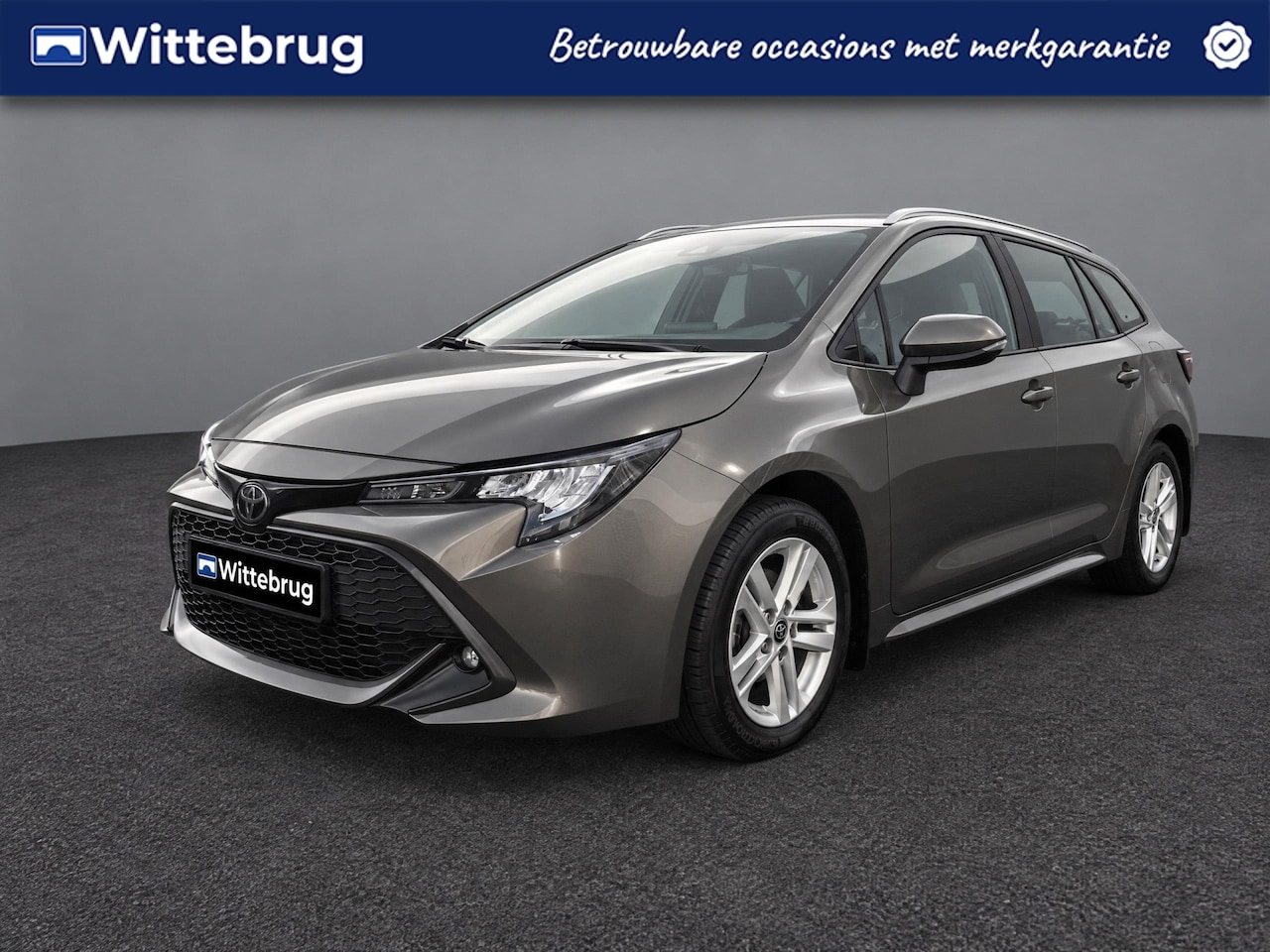 Toyota Corolla Touring Sports - 1.2 Turbo Active Trekhaak l CarPlay l Parkeercamera - AutoWereld.nl