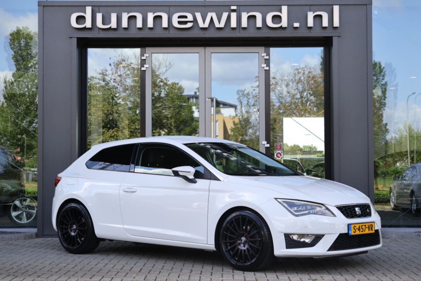 SEAT Leon - 1.4 TSI FR BNS - AutoWereld.nl